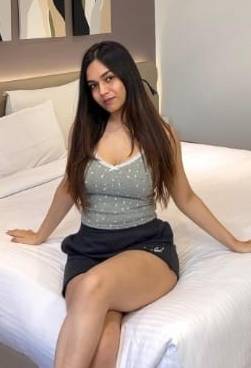 Kochi escort in hotel